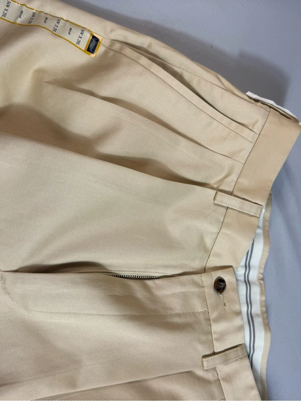 Vintage Haggar Pleated Khaki Dress Pants 34x29 Deadstock NWT